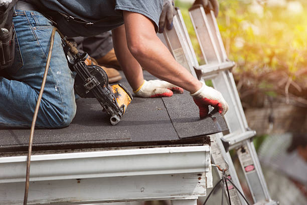 Best Flat Roof Repair Services  in Bayside, WI